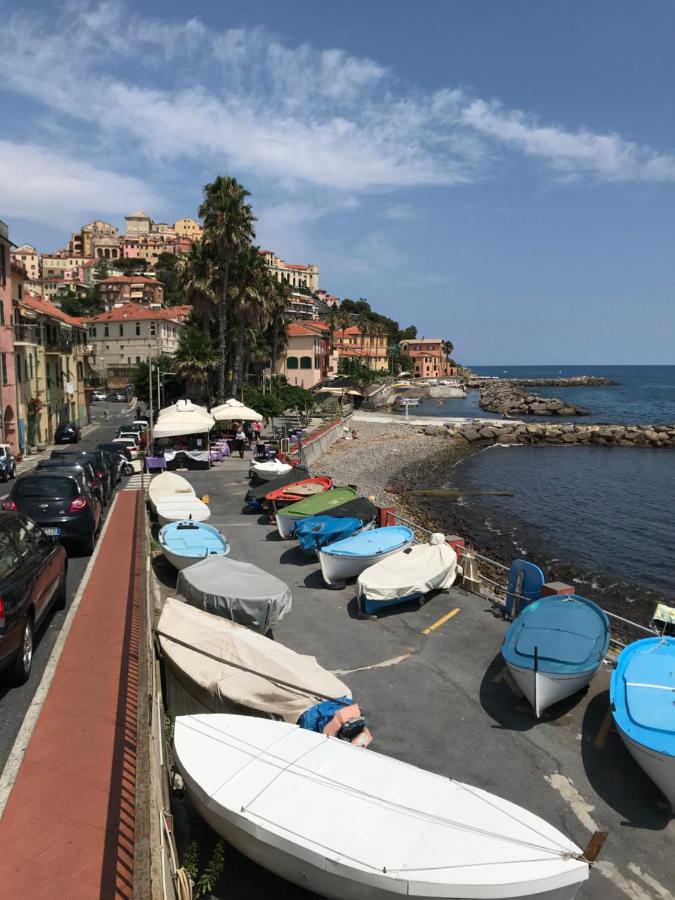 Appartamento Sul Mare Alla Foce Imperia Exteriör bild